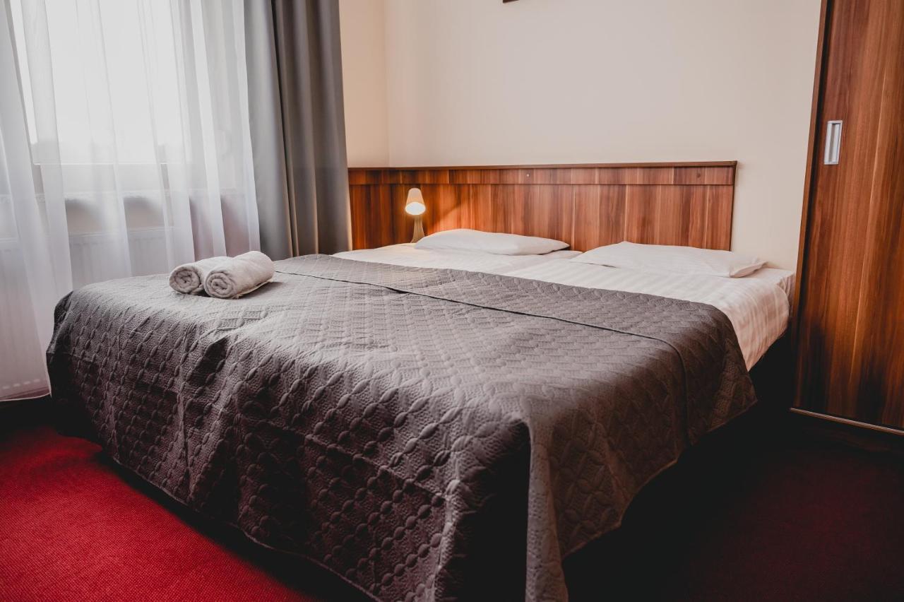 Hotel Nad Morzem- Art-Pension Swierzno Ngoại thất bức ảnh