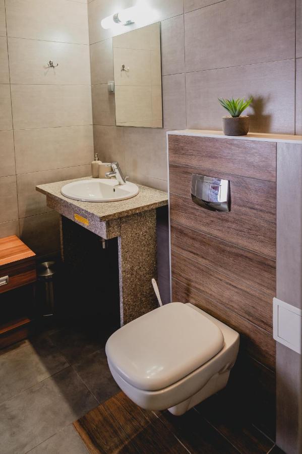 Hotel Nad Morzem- Art-Pension Swierzno Ngoại thất bức ảnh