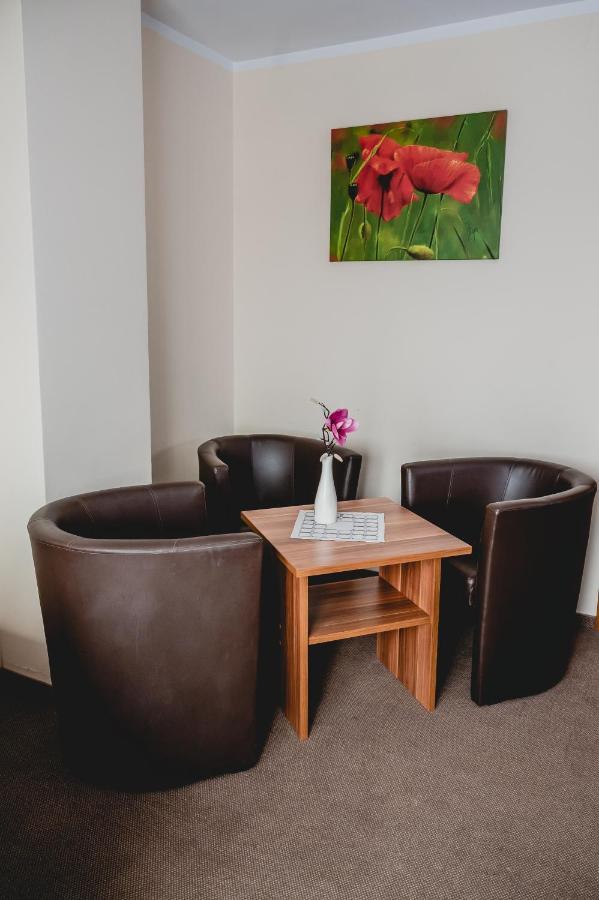 Hotel Nad Morzem- Art-Pension Swierzno Ngoại thất bức ảnh