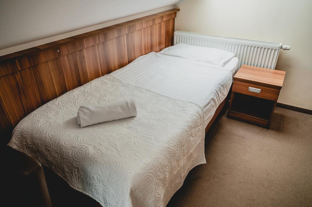Hotel Nad Morzem- Art-Pension Swierzno Ngoại thất bức ảnh
